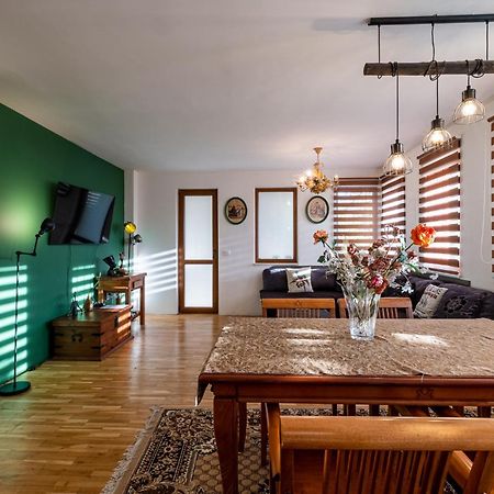 וארנה Roman Thermae 2Bdrm Sunny Apartment מראה חיצוני תמונה