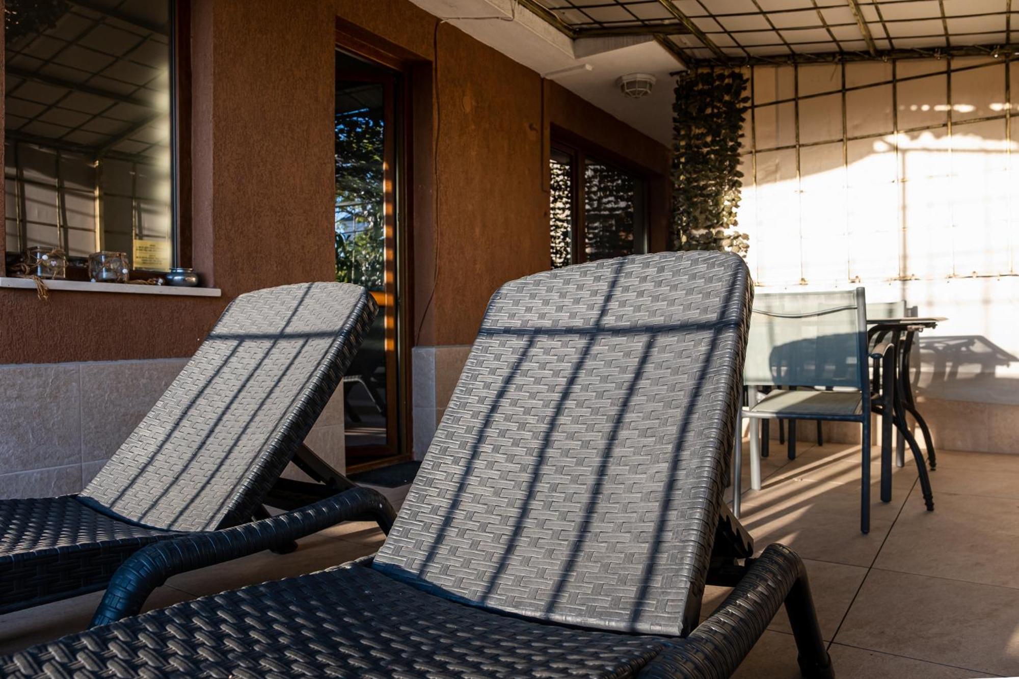 וארנה Roman Thermae 2Bdrm Sunny Apartment מראה חיצוני תמונה